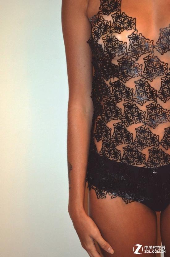 3d打印服裝技術(shù)_如此美艷性感的3D打印柔性時裝,你敢穿么?