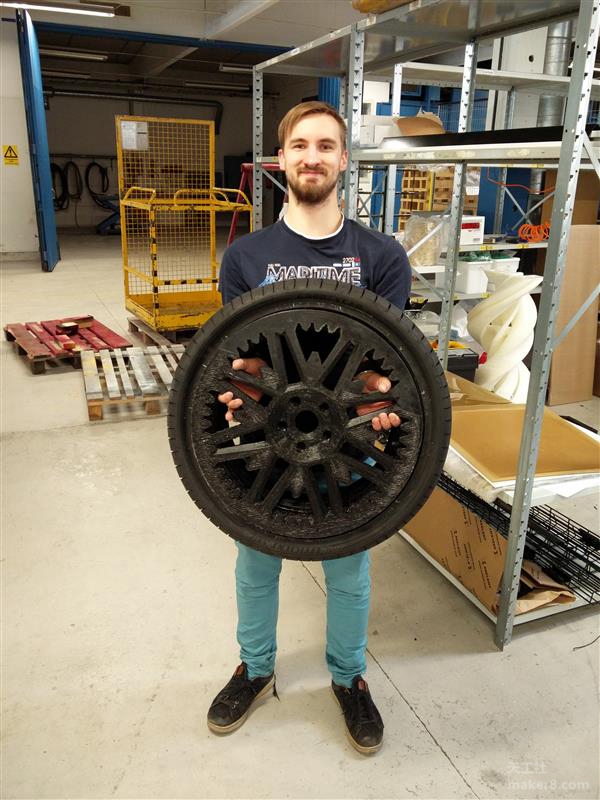 超大型3D打印機The Box現(xiàn)身 3D打印速度可達1200毫米/秒_e鍵3D打印服務 超大型3D打印機The Box現(xiàn)身 3D打印速度可達1200毫米/秒_e鍵3D打印服務