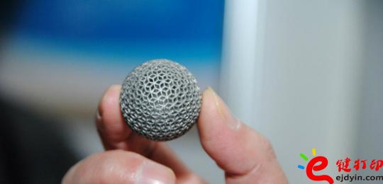 金屬3D打印的小球 金屬3D打印進入模塊化時代 Optomec模塊化引擎可嵌入其它金屬處理設備 金屬3D打印的小球 金屬3D打印進入模塊化時代 Optomec模塊化引擎可嵌入其它金屬處理設備